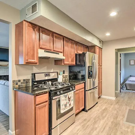 Updated Albuquerque Home With Backyard And Grill!-2